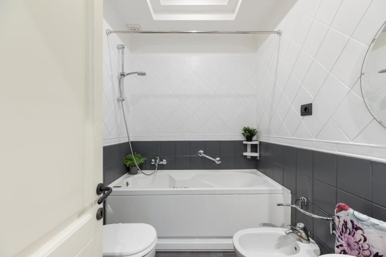 شقة Iflat Veneto Area'S Penthouse روما المظهر الخارجي الصورة