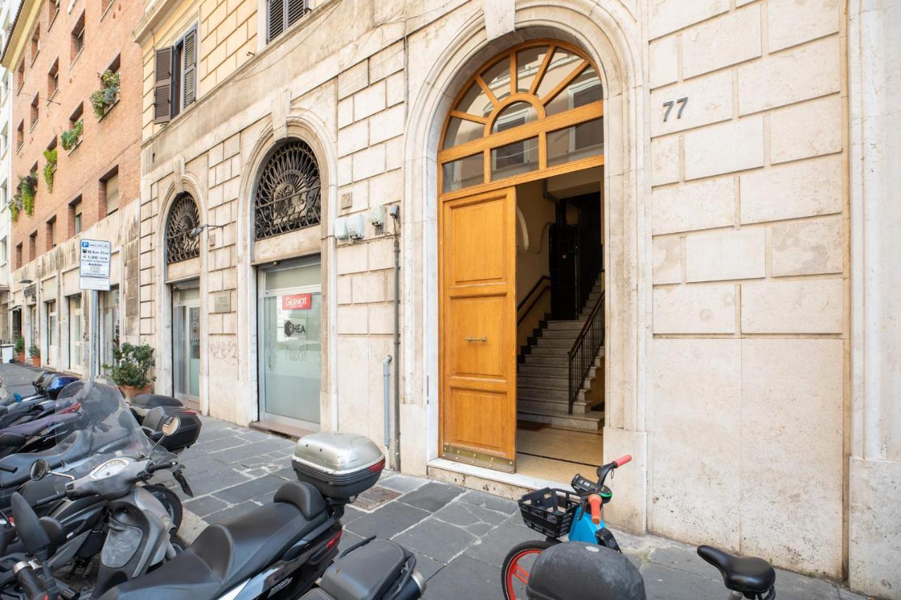شقة Iflat Veneto Area'S Penthouse روما المظهر الخارجي الصورة